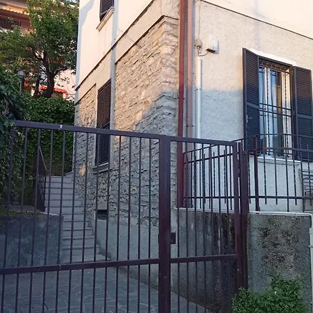 Covenate House Apartamento Como