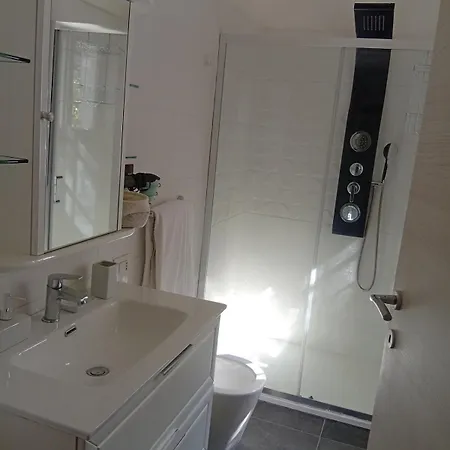 Covenate House 公寓 科莫